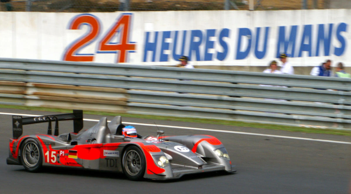 Kolles's Audi R10 TDI Driven by Christian Bakkerud, Oliver Jarvis and Christijan Albers (4738605888).jpg