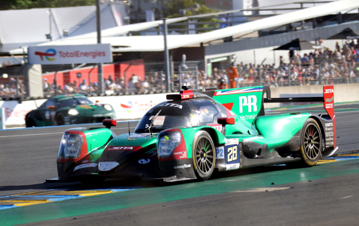 Oreca 07 - Oliver Rasmussen, Ed Jones & Jonathan Aberdein approaching Dunlop Bridge at the 2022 Le Mans (53499486472).jpg